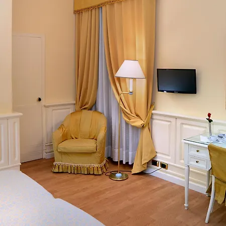 Hotel Ambasciatori Palace 4*