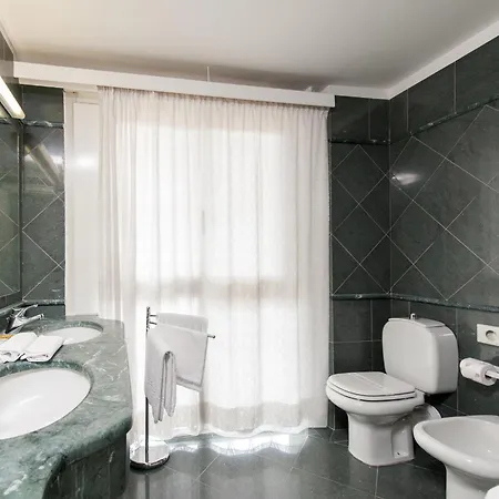 Hotel Ambasciatori Palace 4*