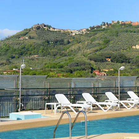 Hotel Ambasciatori Palace 4*