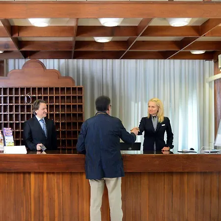 Ambasciatori Palace Hotel