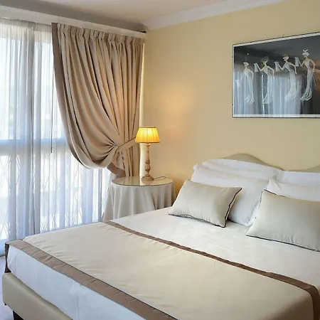 Hotel Ambasciatori Palace